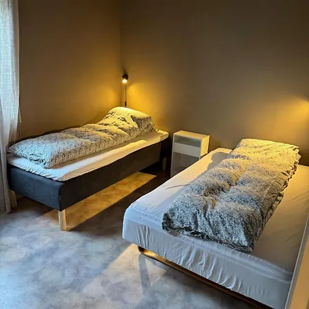بيت للعطل House In Vangsvik *